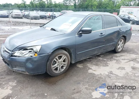 2007 Honda Accord 2.4 Ex z USA, uszkodzony, nr VIN 1HGCM56747A038792